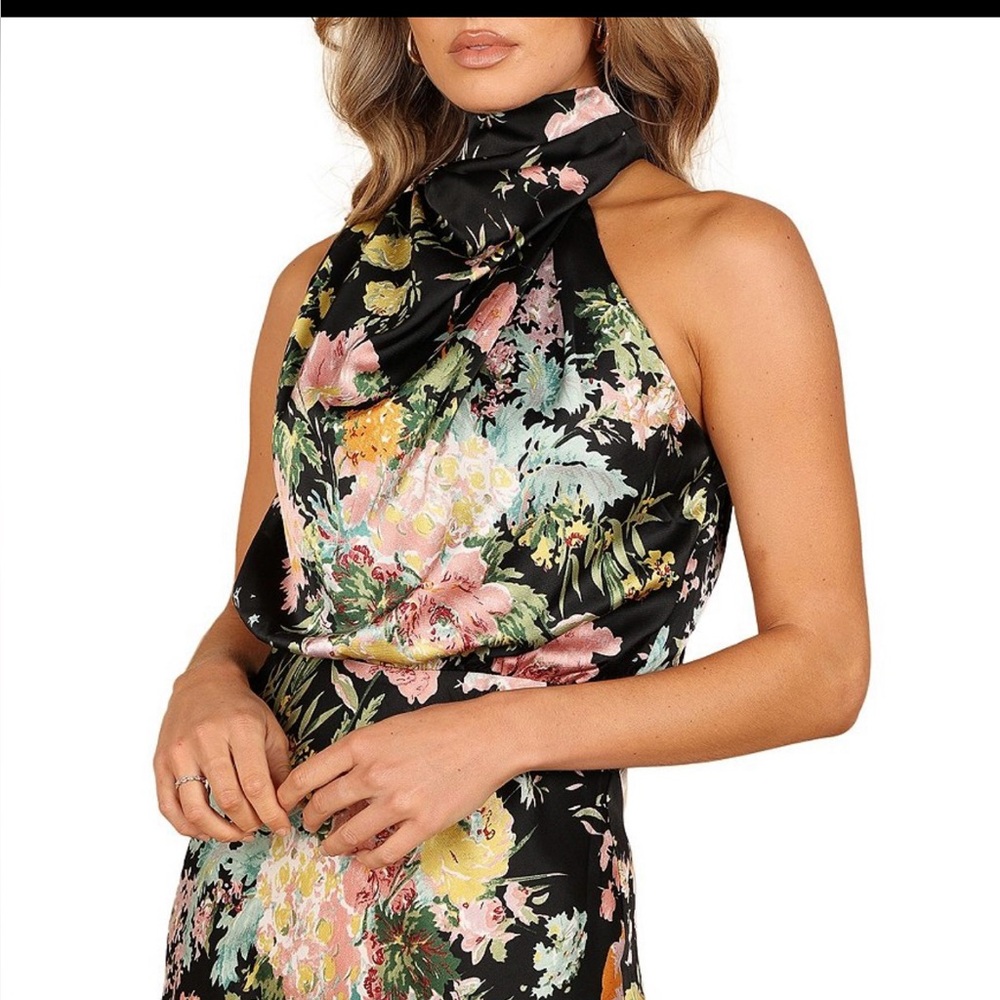 Floral Halter Neck Dress - Black and Multicolor - Picture 3 of 14